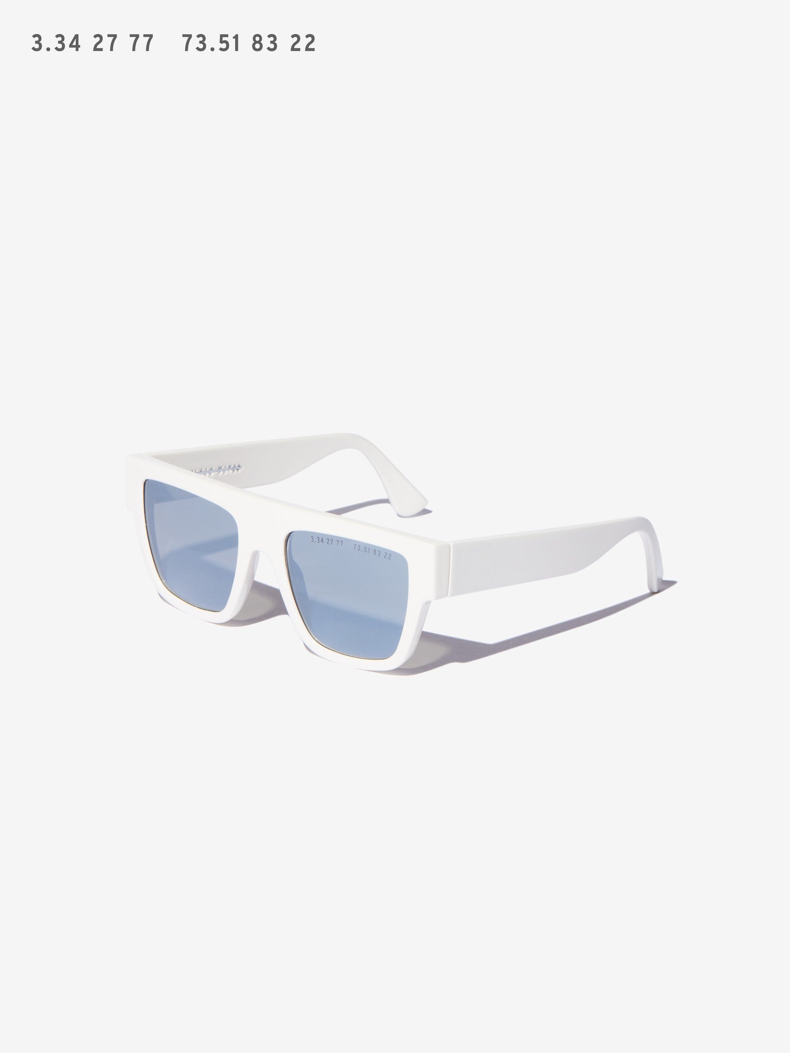 TYPE 01 TALL WHITE FLAG